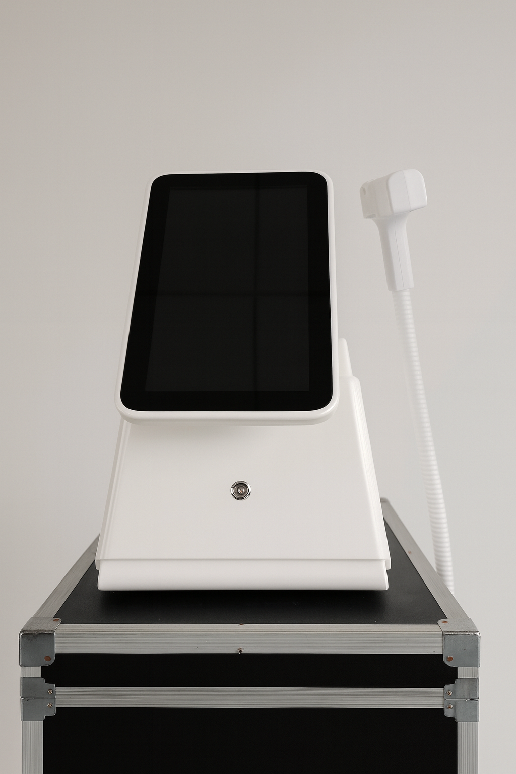 FQR 01 лазер для удаления тату FQR 01 лазер для удаления тату